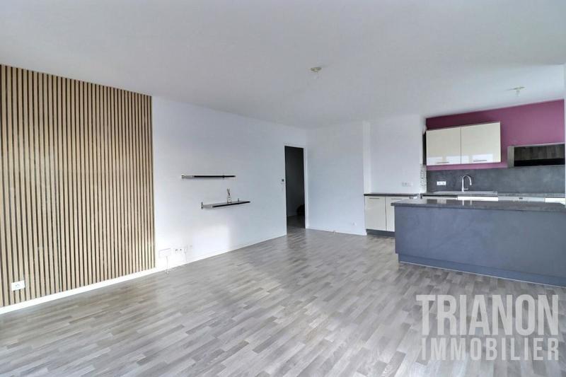 Appartement - 93 m² - 5 pièces