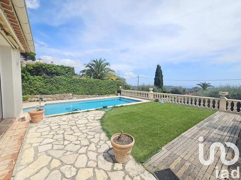 Maison - 166 m² - 4 pièces