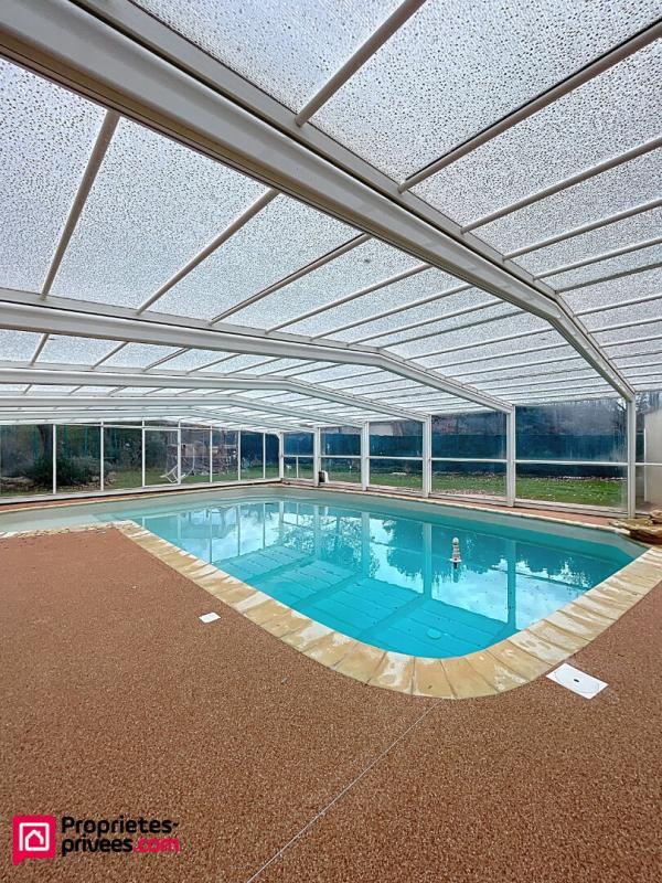 Villa - 220 m² - 7 pièces