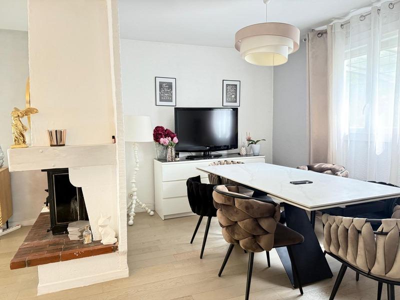 Maison - 110 m² - 5 pièces