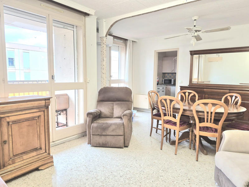 Appartement - 79 m² - 4 pièces