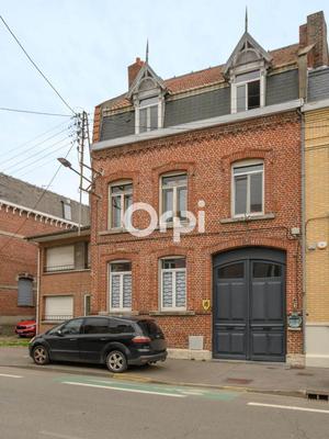 Maison - 195 m² - 7 pièces