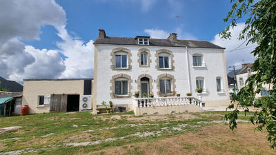 Maison - 112 m² - 6 pièces