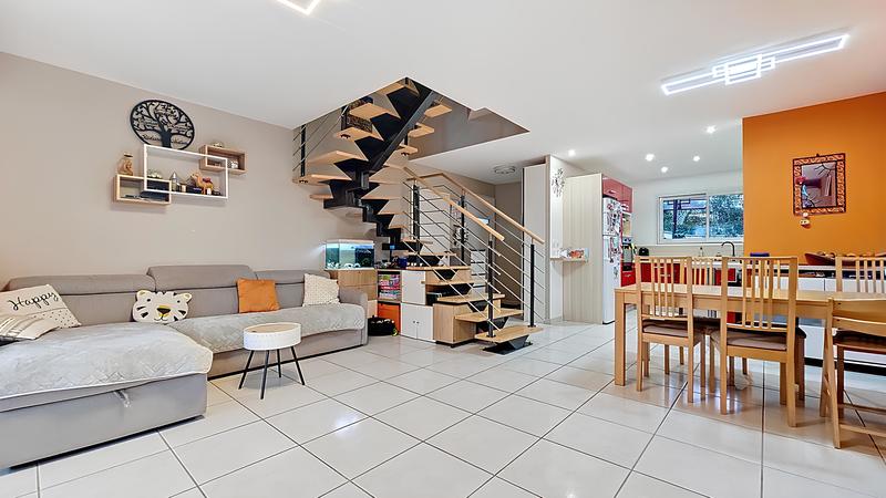 Maison - 107 m² - 5 pièces