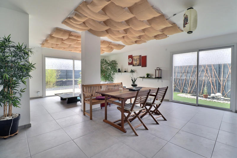 Maison - 138 m² - 6 pièces