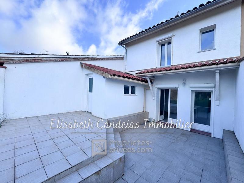 Maison - 90 m² - 4 pièces