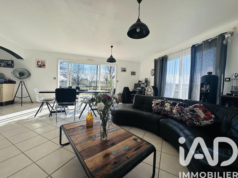 Maison - 153 m² - 8 pièces