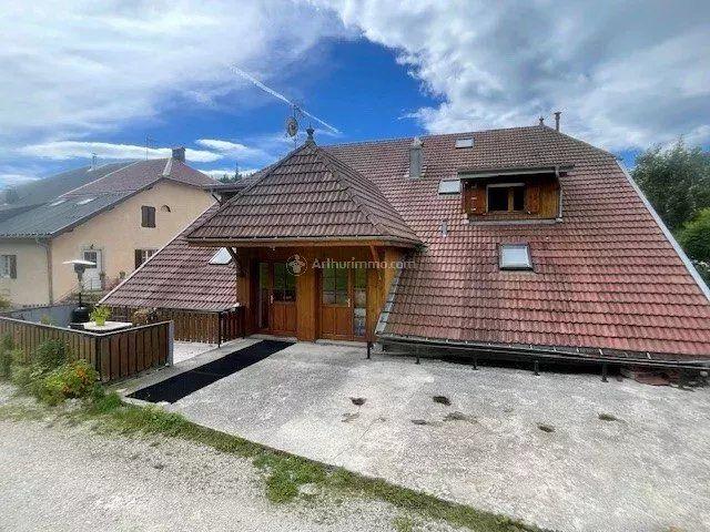 Appartement - 113 m² - 5 pièces