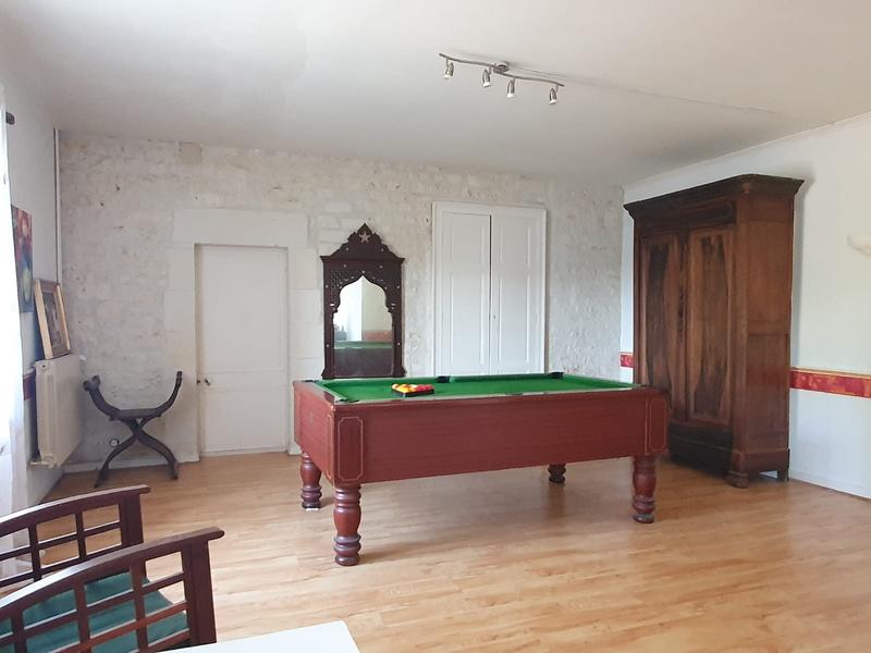 Maison - 245 m² - 7 pièces