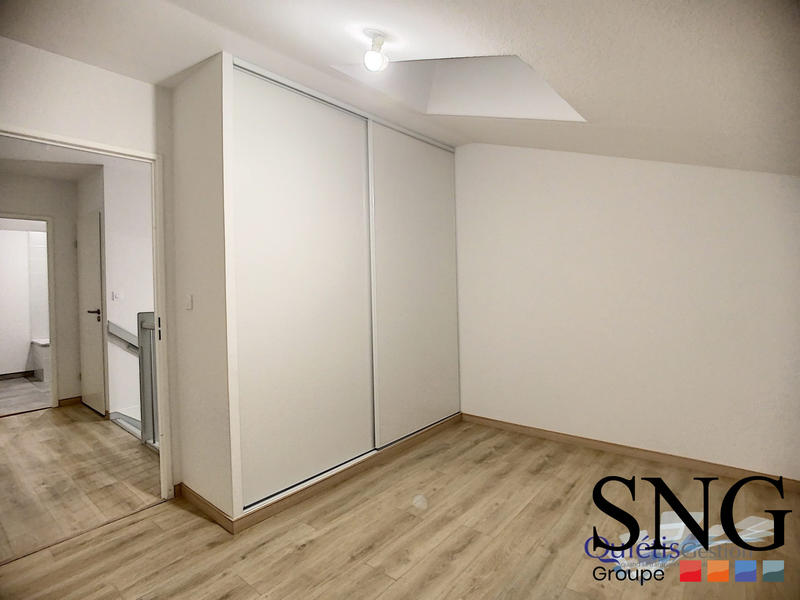 Appartement - 92 m² - 4 pièces