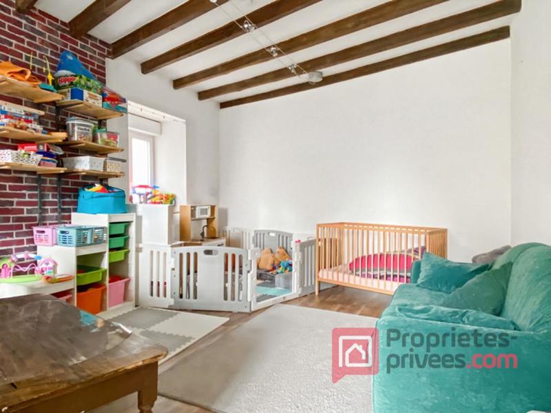 Maison - 175 m² - 9 pièces