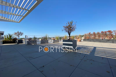 Villa - 107 m² - 4 pièces