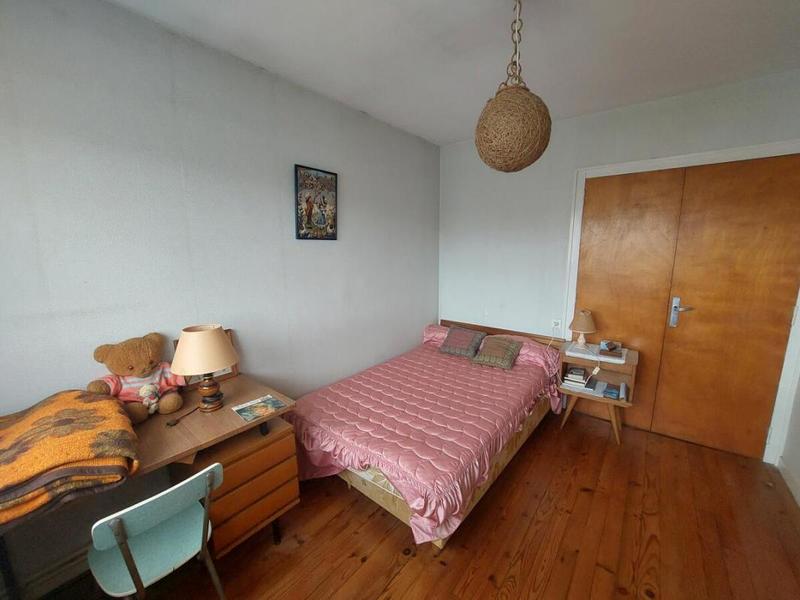 Maison - 107 m² - 7 pièces