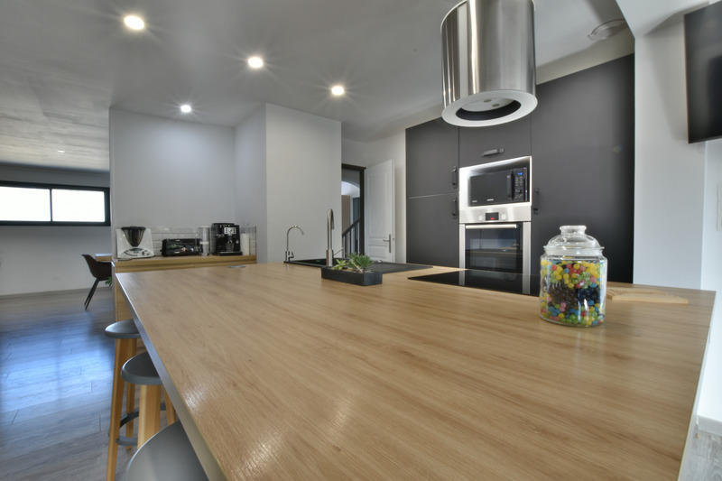 Maison - 123 m² - 5 pièces