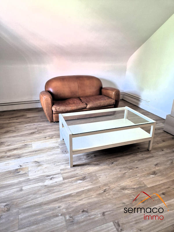 Maison - 334 m² - 14 pièces