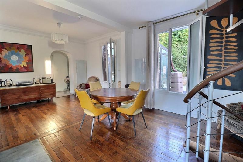 Maison - 133 m² - 6 pièces