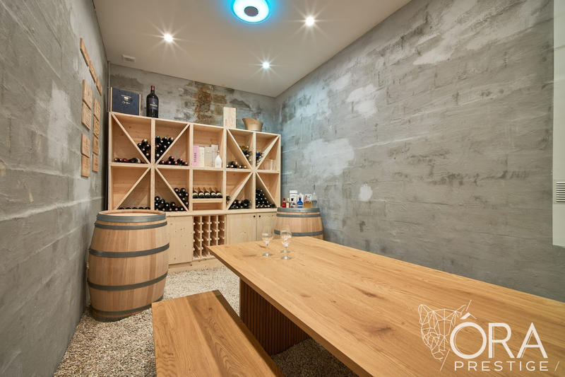 Maison contemporaine - 208 m² - 8 pièces