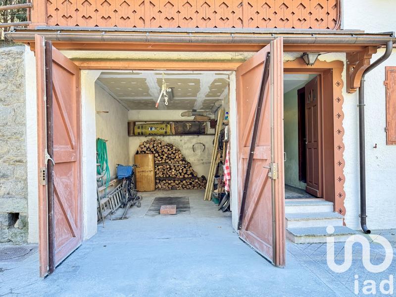 Châlet - 240 m² - 10 pièces