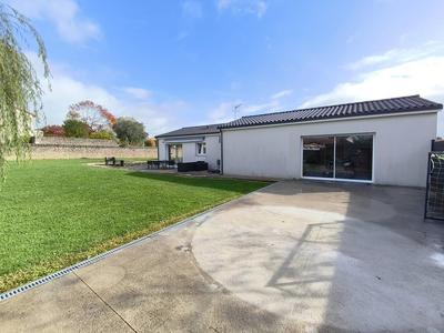 Pavillon - 100 m² - 5 pièces