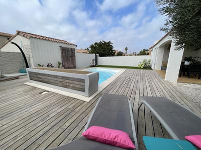 Maison - 94 m² - 4 pièces