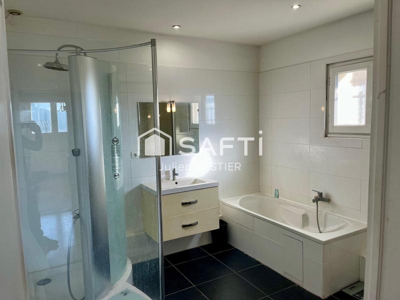 Villa - 200 m² - 6 pièces