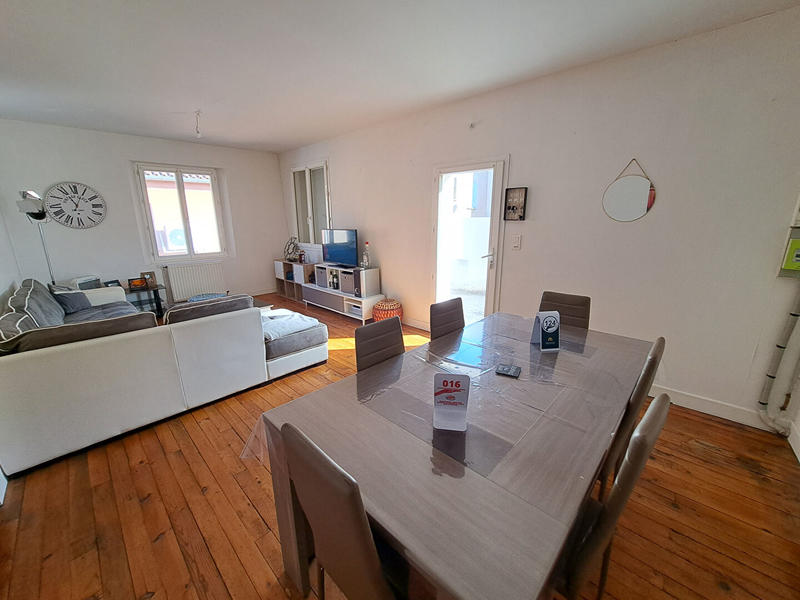 Maison de ville - 74 m² - 3 pièces