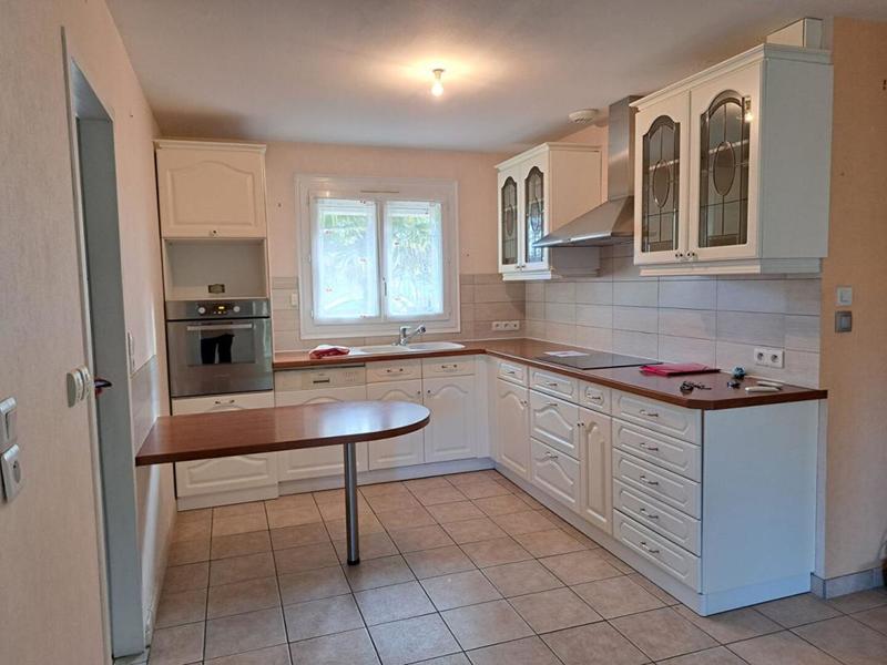 Maison - 98 m² - 4 pièces