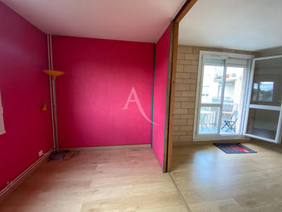 Appartement - 82 m² - 4 pièces