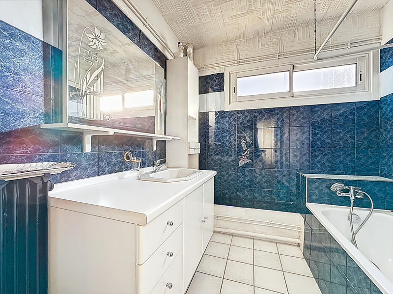 Appartement - 105 m² - 6 pièces