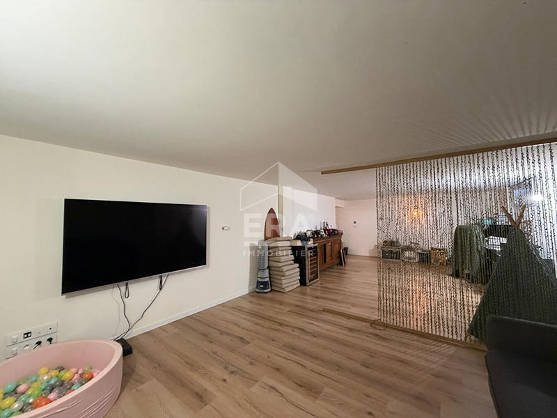 Appartement - 170 m² - 5 pièces