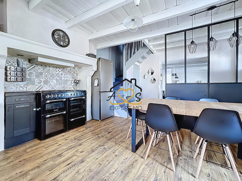 Maison - 168 m² - 6 pièces