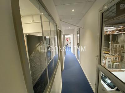 Bureau - 315 m²