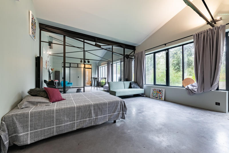 Maison - 389 m² - 10 pièces