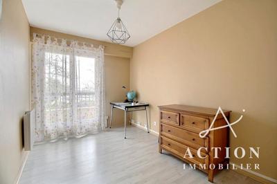 Appartement - 80 m² - 3 pièces