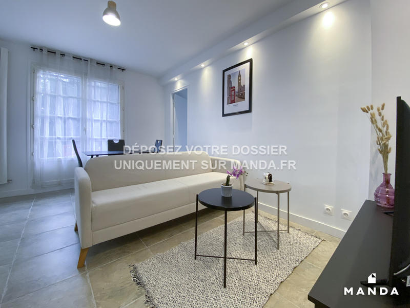 Chambre - 10 m² - 4 pièces