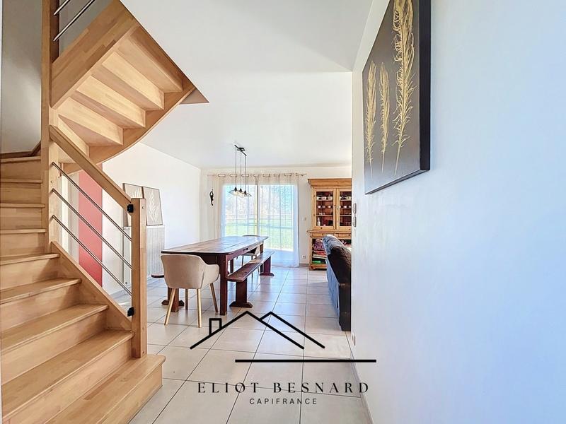 Maison - 111 m² - 5 pièces