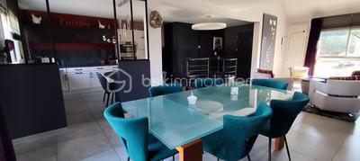 Pavillon - 142 m² - 5 pièces