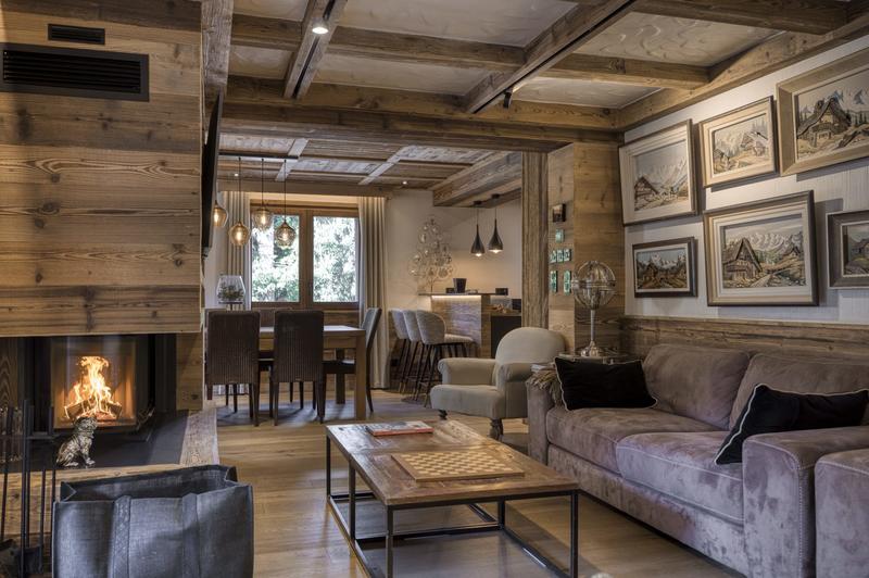 Appartement - 147 m² - 6 pièces