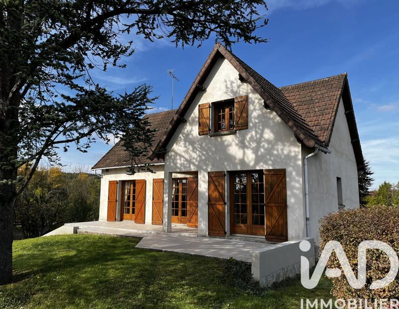 Maison - 142 m² - 7 pièces