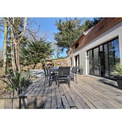 Maison - 111 m² - 6 pièces