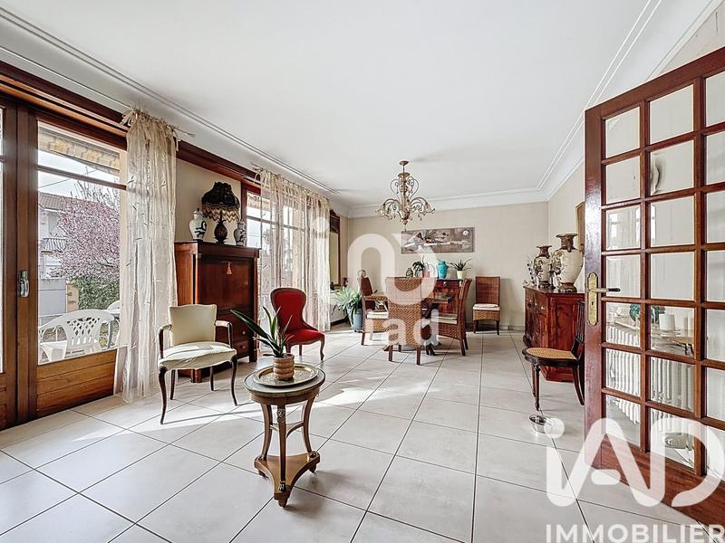 Maison de ville - 194 m² - 6 pièces