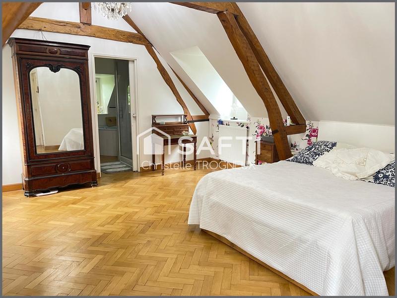 Maison - 200 m² - 5 pièces