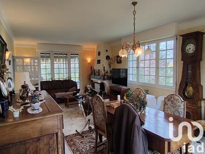 Maison - 160 m² - 5 pièces