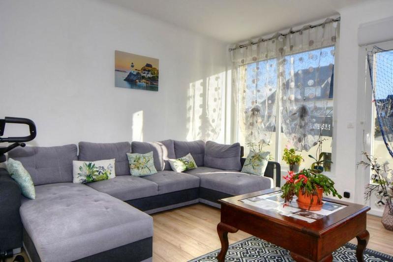 Maison - 170 m² - 7 pièces