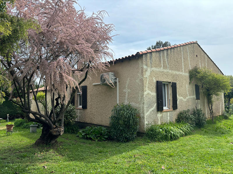 Maison - 376 m² - 4 pièces