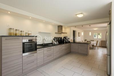 Appartement - 112 m² - 4 pièces