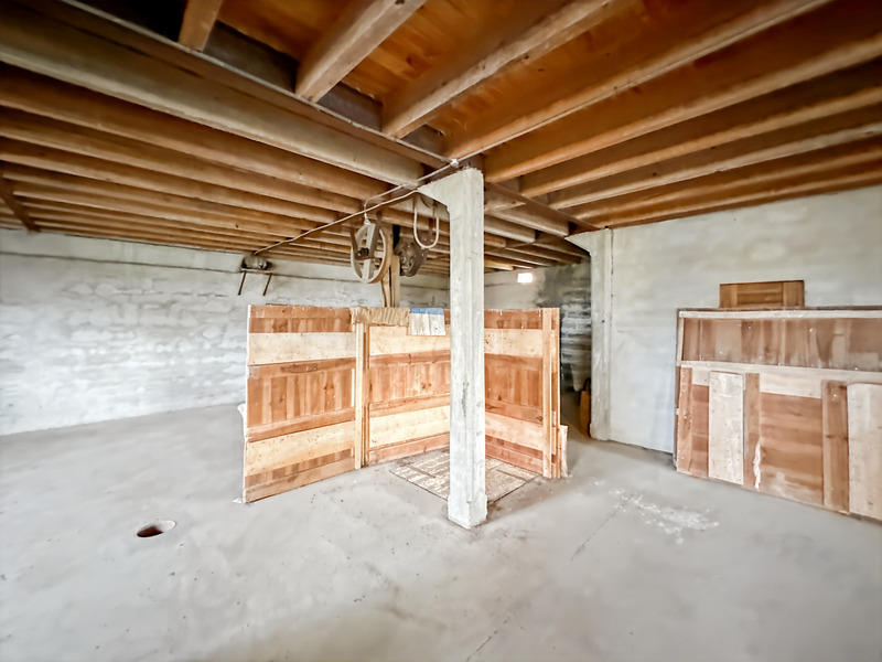 Local d'activité / Entrepôt - 500 m² - 3 pièces