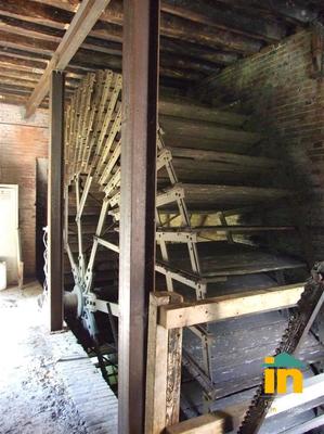 Demeure - 715 m² - 10 pièces