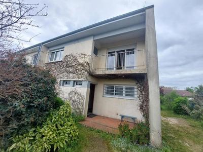 Maison - 107 m² - 7 pièces