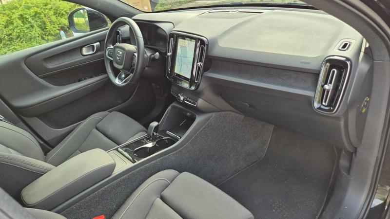 Volvo C40 238 1edt 69 kWh Start